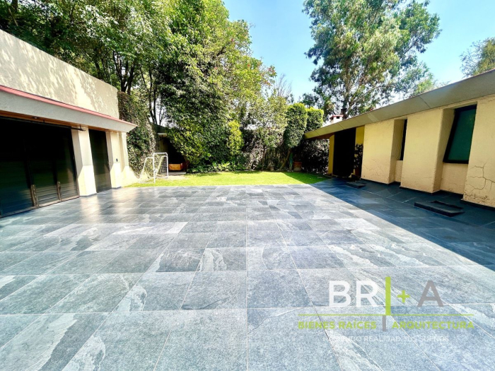 Hermosa Casa En Venta En Bosques De Las Lomas, Framboyanes