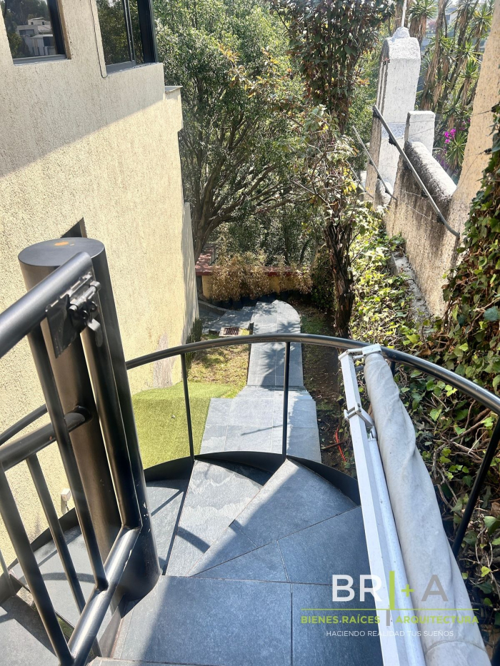 Hermosa Casa En Venta En Bosques De Las Lomas, Framboyanes