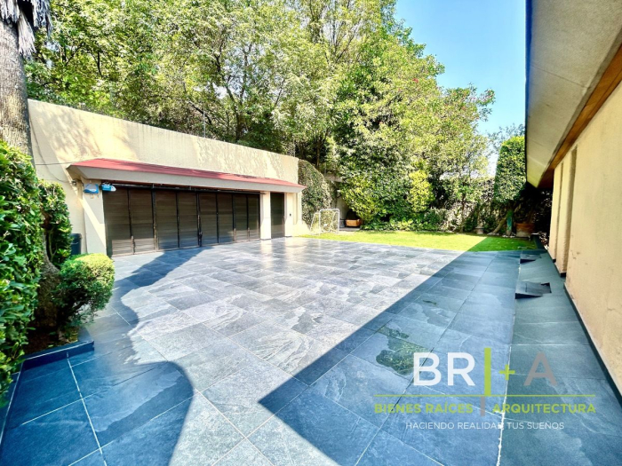 Hermosa Casa En Venta En Bosques De Las Lomas, Framboyanes