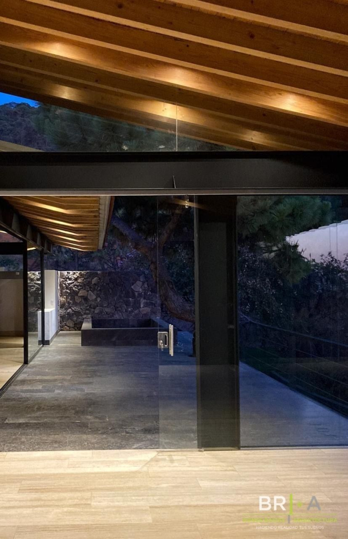 VENTA Y RENTA  Casa En  Condominio En Valle De Bravo .