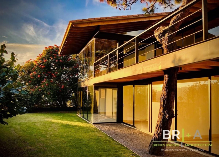VENTA Y RENTA  Casa En  Condominio En Valle De Bravo .