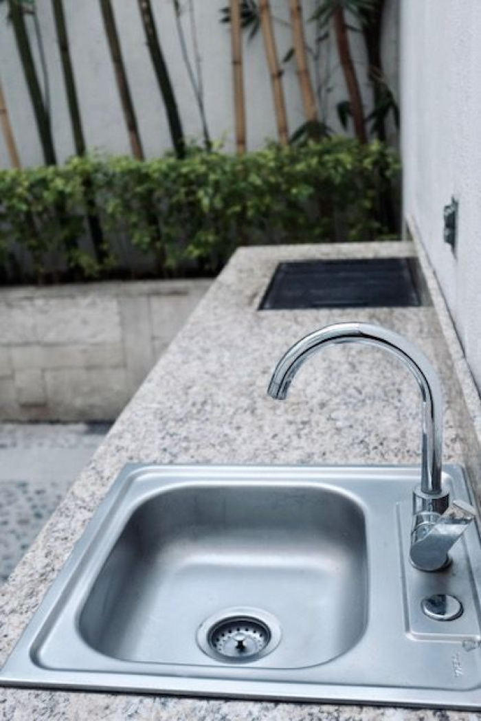 edificio en venta con 3 departamentos muy cerca de televisa san ángel