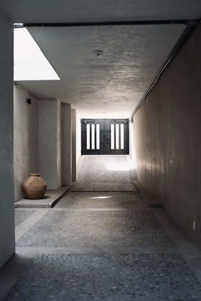 edificio en venta con 3 departamentos muy cerca de televisa san ángel