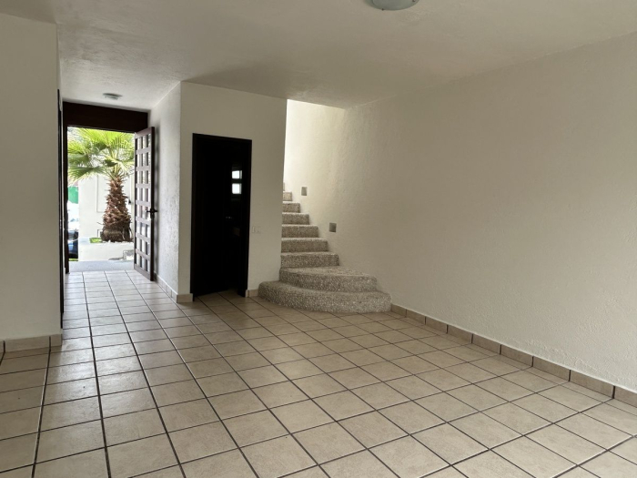 Linda casa en condominio cerca del Colegio Edron/Anáhuac del Sur/Supervía Pte.