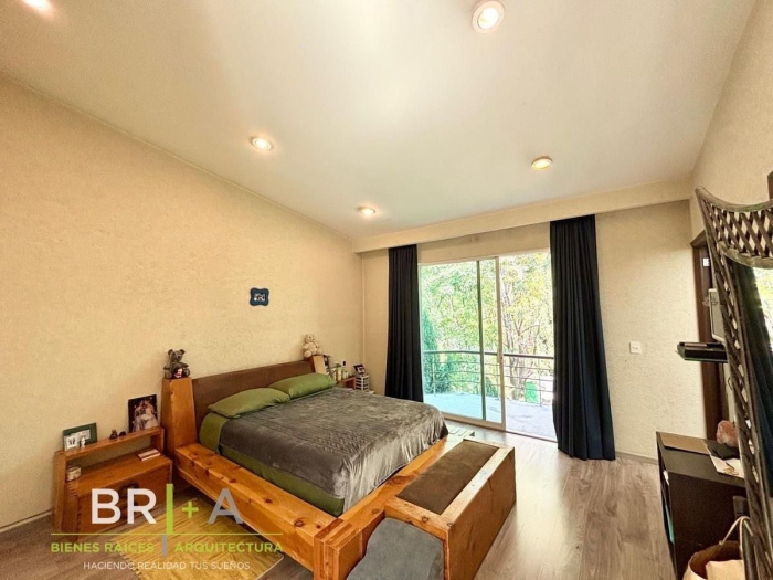 OPORTUNIDAD !!! Casa En Venta En Conjunto  Con Doble Seguridad Interlomas