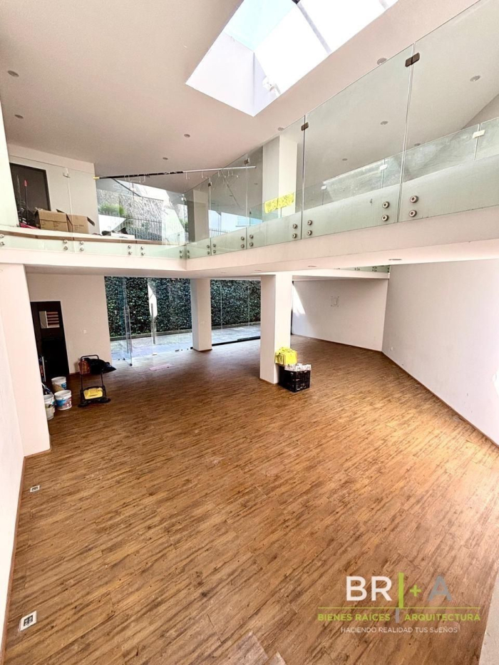OPORTUNIDAD !!! Casa En Venta En Conjunto  Con Doble Seguridad Interlomas