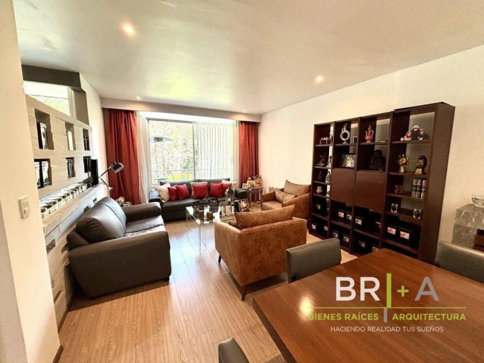 OPORTUNIDAD !!! Casa En Venta En Conjunto  Con Doble Seguridad Interlomas