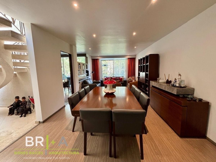 OPORTUNIDAD !!! Casa En Venta En Conjunto  Con Doble Seguridad Interlomas