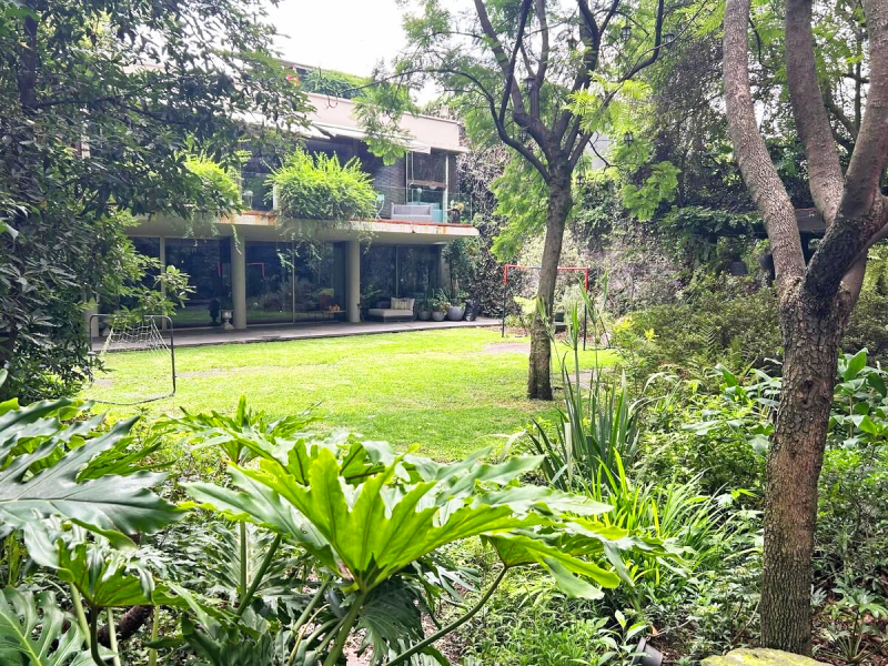 Casa En Venta En Lomas De Chapultepec