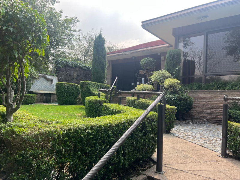 Casa En Renta En Bosques De Las Lomas