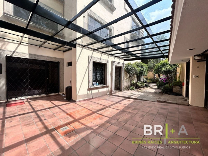 Casa En Renta 4 Recámaras Virreyes Semi Amueblada