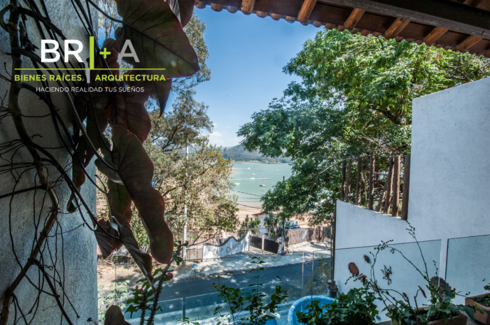 Hermoso Townhouse  En Venta En Valle De Bravo.