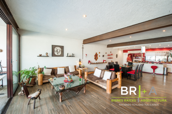 Hermoso Townhouse  En Venta En Valle De Bravo.