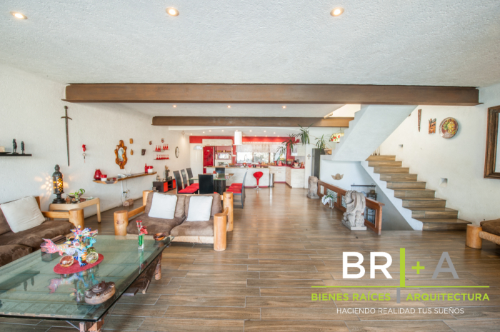Hermoso Townhouse  En Venta En Valle De Bravo.