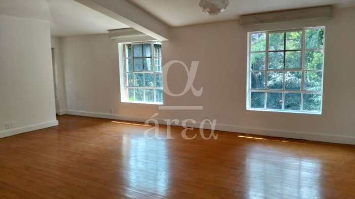 Casa en Venta en Lomas Hipódromo