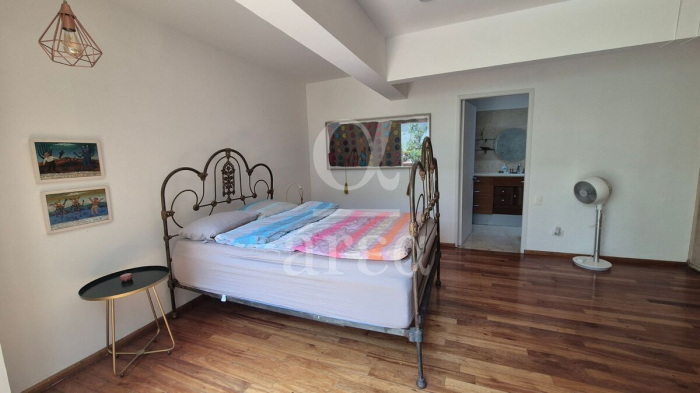 garden house en edificio histórico a un lado de reforma en venta