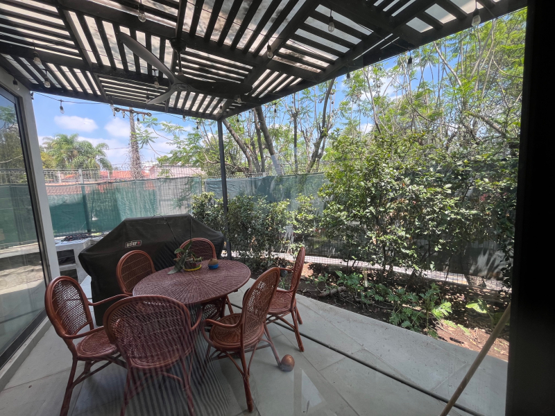 Casa En Condominio En Renta En Monraz