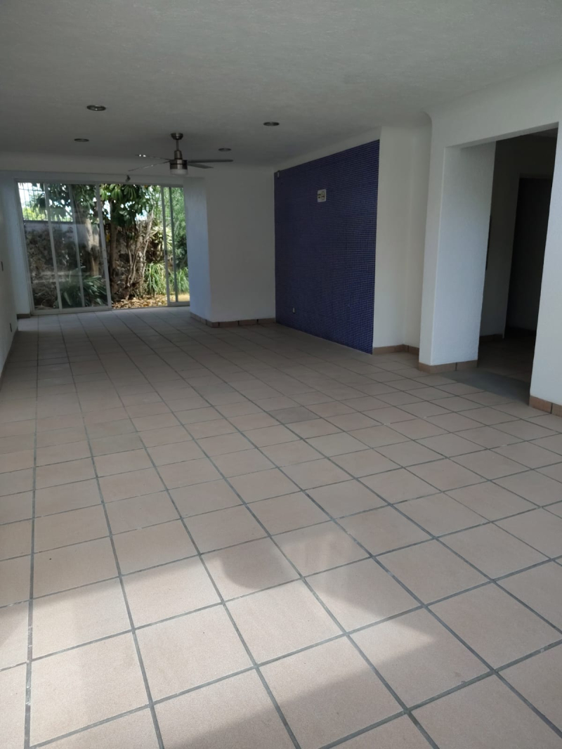 CASA EN RENTA, CUERNAVACA 