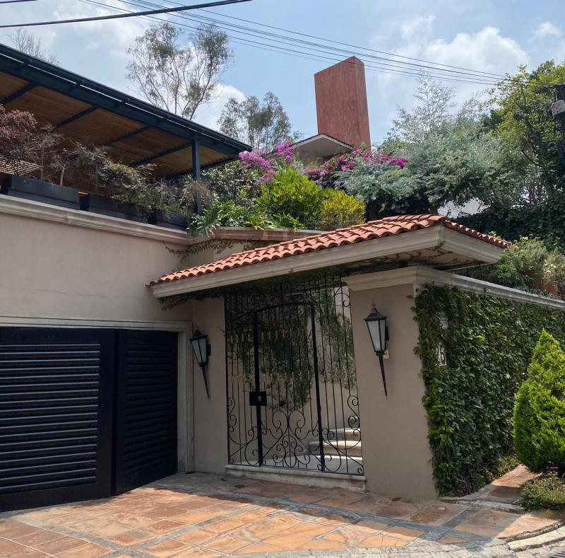 Casa En Venta O Renta En Lomas Hipódromo