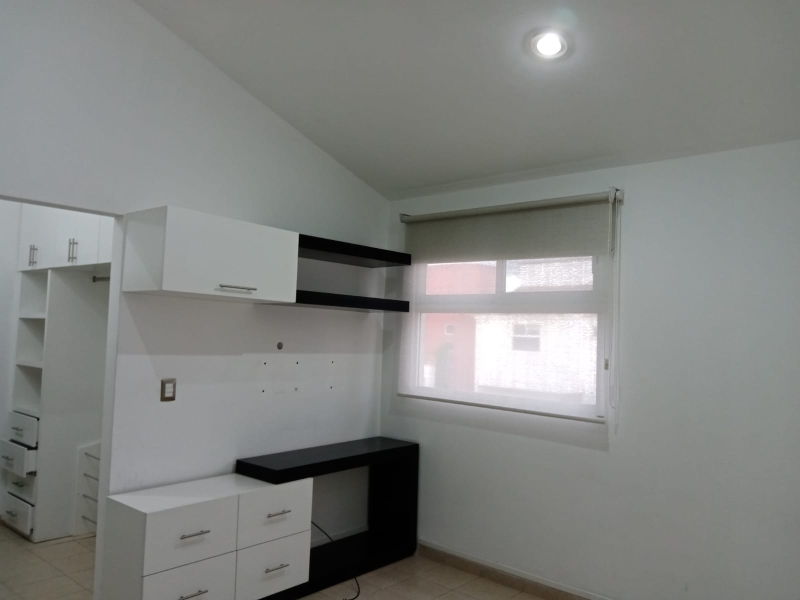 Casa En Renta En Jardines De San Carlos 