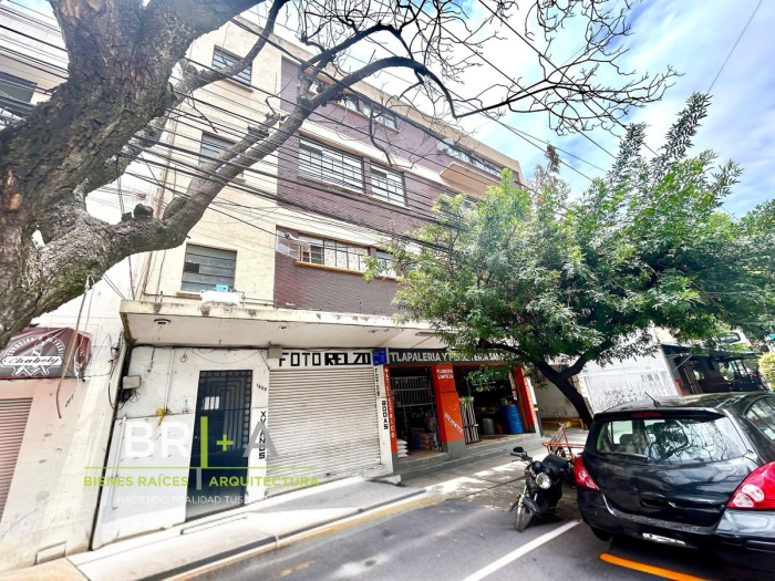 Venta De Edificio Para Remodelar En Adolfo Prieto, Col. Del Valle Centro