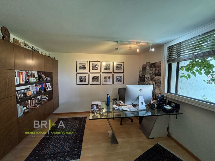 Casa En Venta Paseo De Las Palmas Remodelada