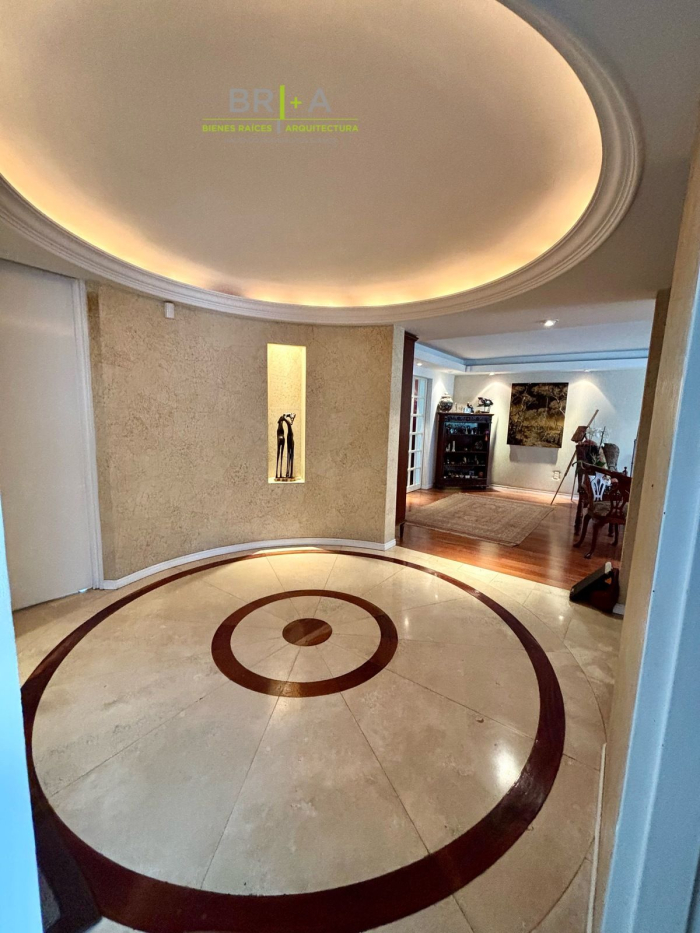 Casa En Venta Paseo De Las Palmas Remodelada