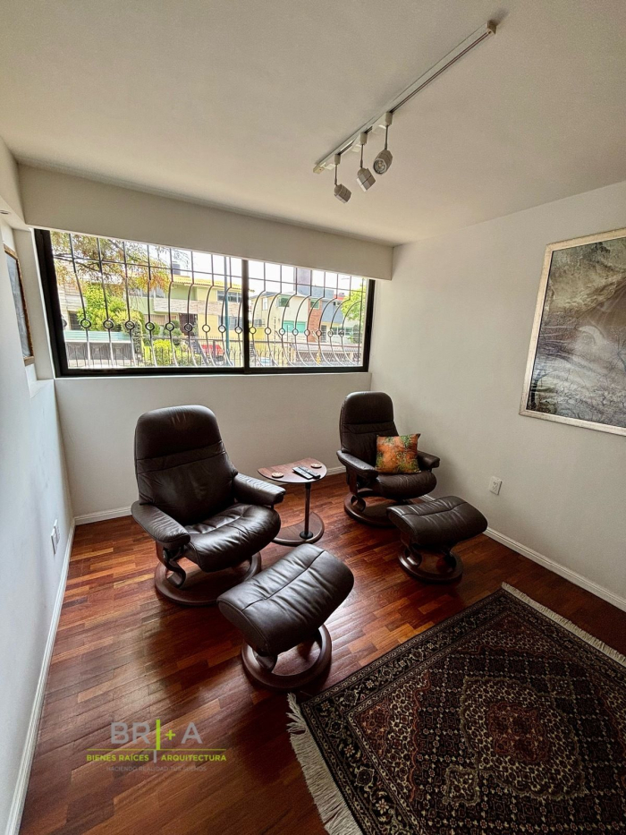 Casa En Venta Paseo De Las Palmas Remodelada