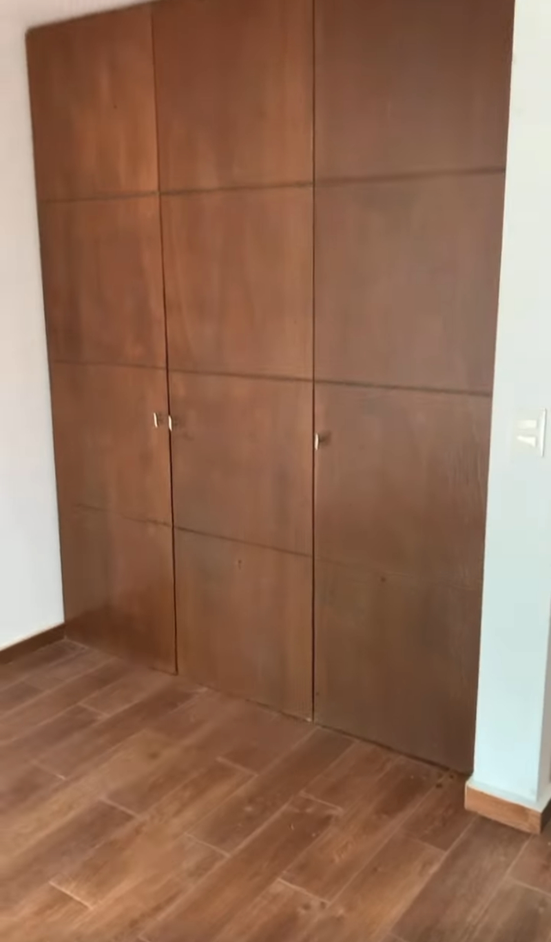 excelente casa en venta en calle cda remodelada.