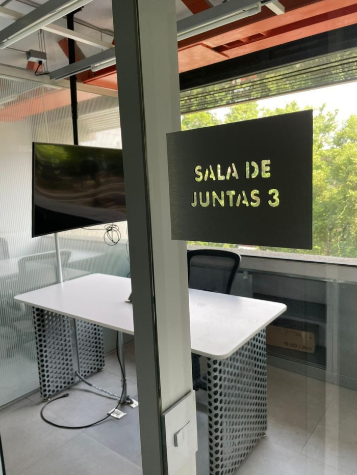 Polanco, Av Ejército Nacional. Oficinas Amuebladas En Renta $145,0000 MN