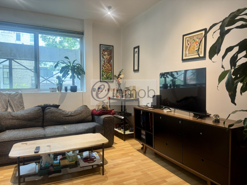 Venta Departamento, Colonia Acacias, 3 Recámaras.