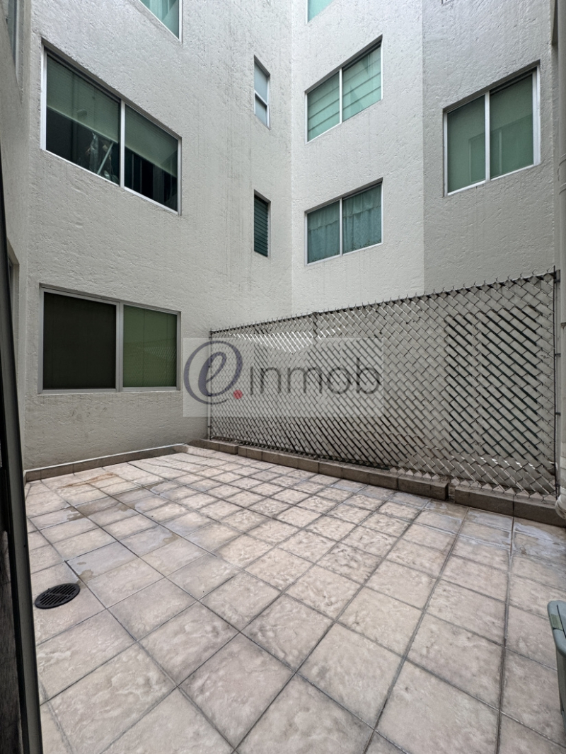 Venta Departamento, Colonia Acacias, 3 Recámaras.