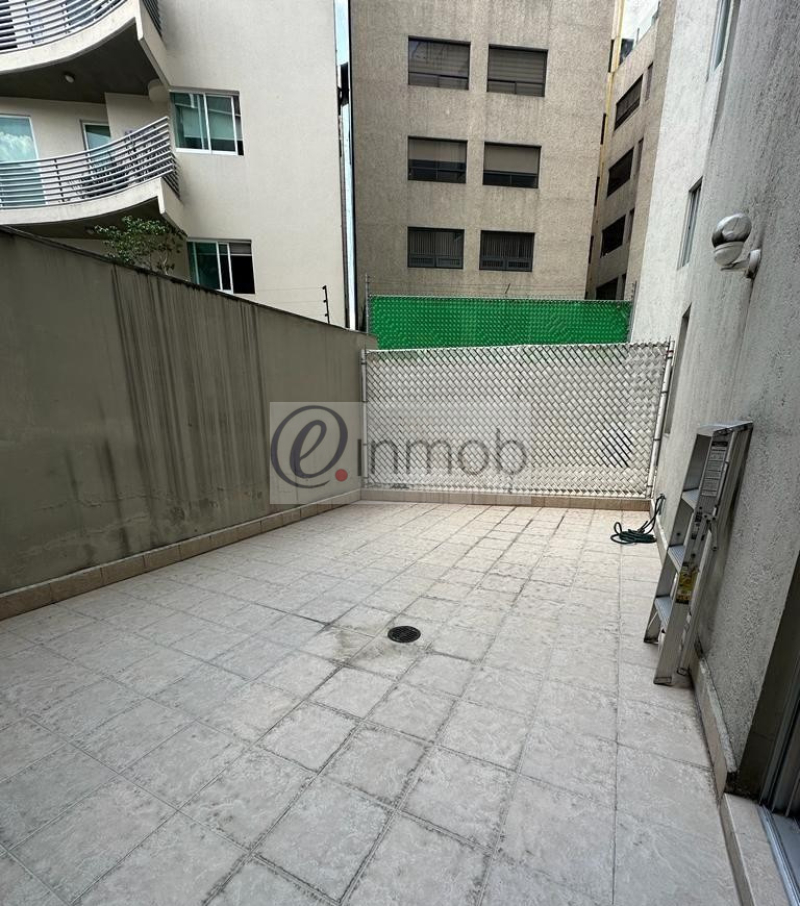 Venta Departamento, Colonia Acacias, 3 Recámaras.