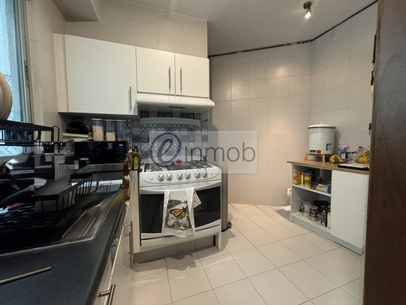 Venta Departamento, Colonia Acacias, 3 Recámaras.