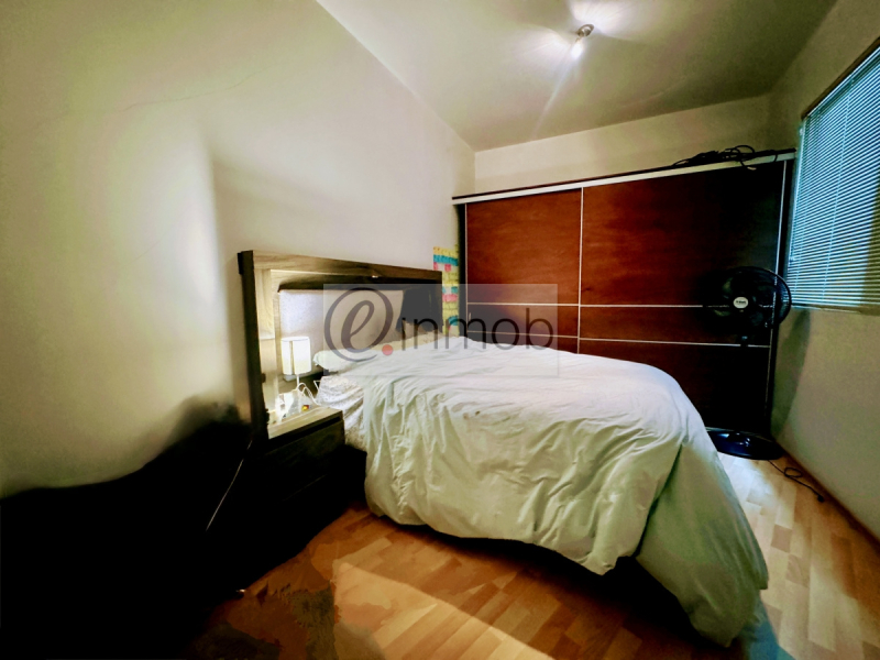 Venta Departamento, Colonia Acacias, 3 Recámaras.