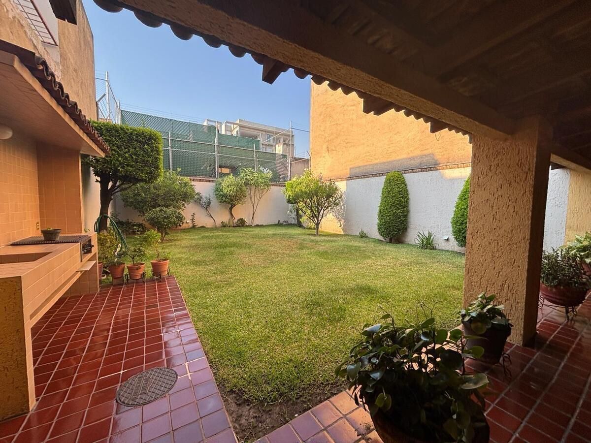 Casa En Venta En Prados Providencia