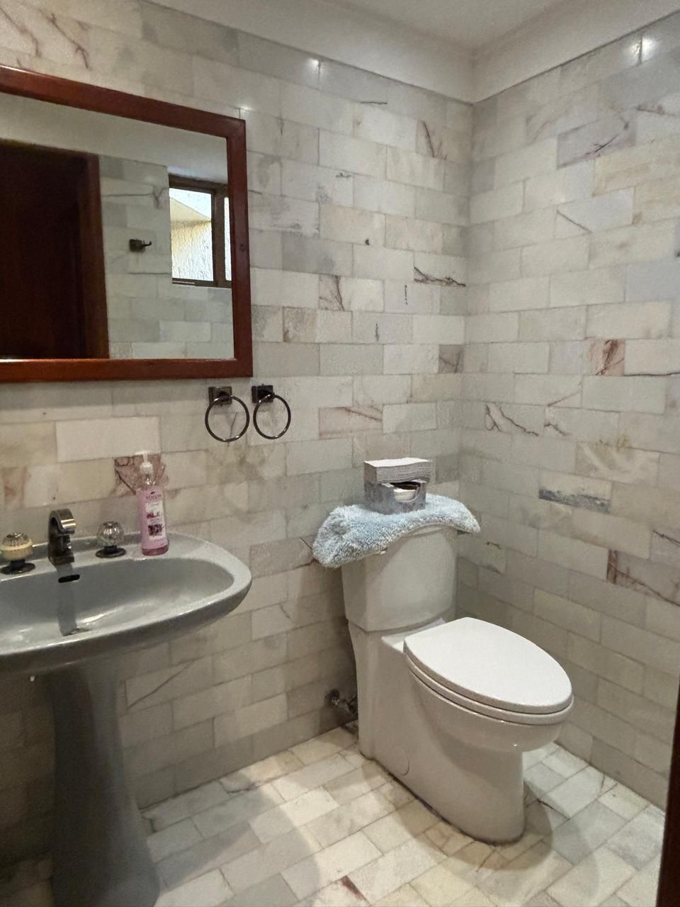 Casa En Venta En Prados Providencia
