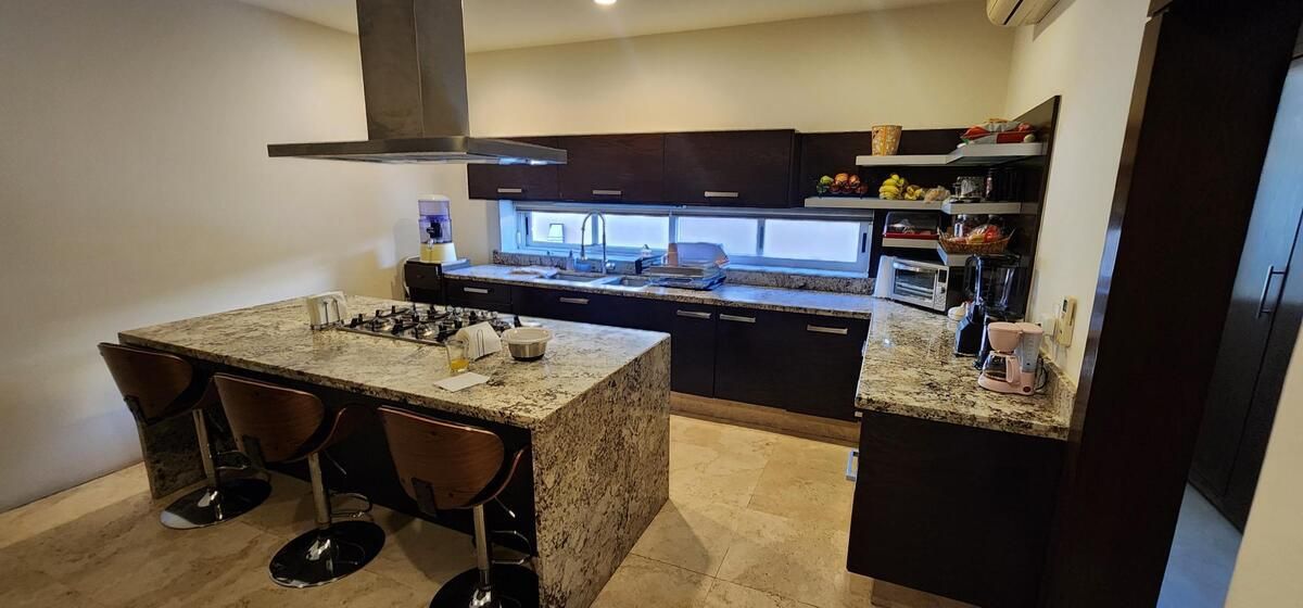 Residencia En Venta En Puertas Del Tule Condominio Granado