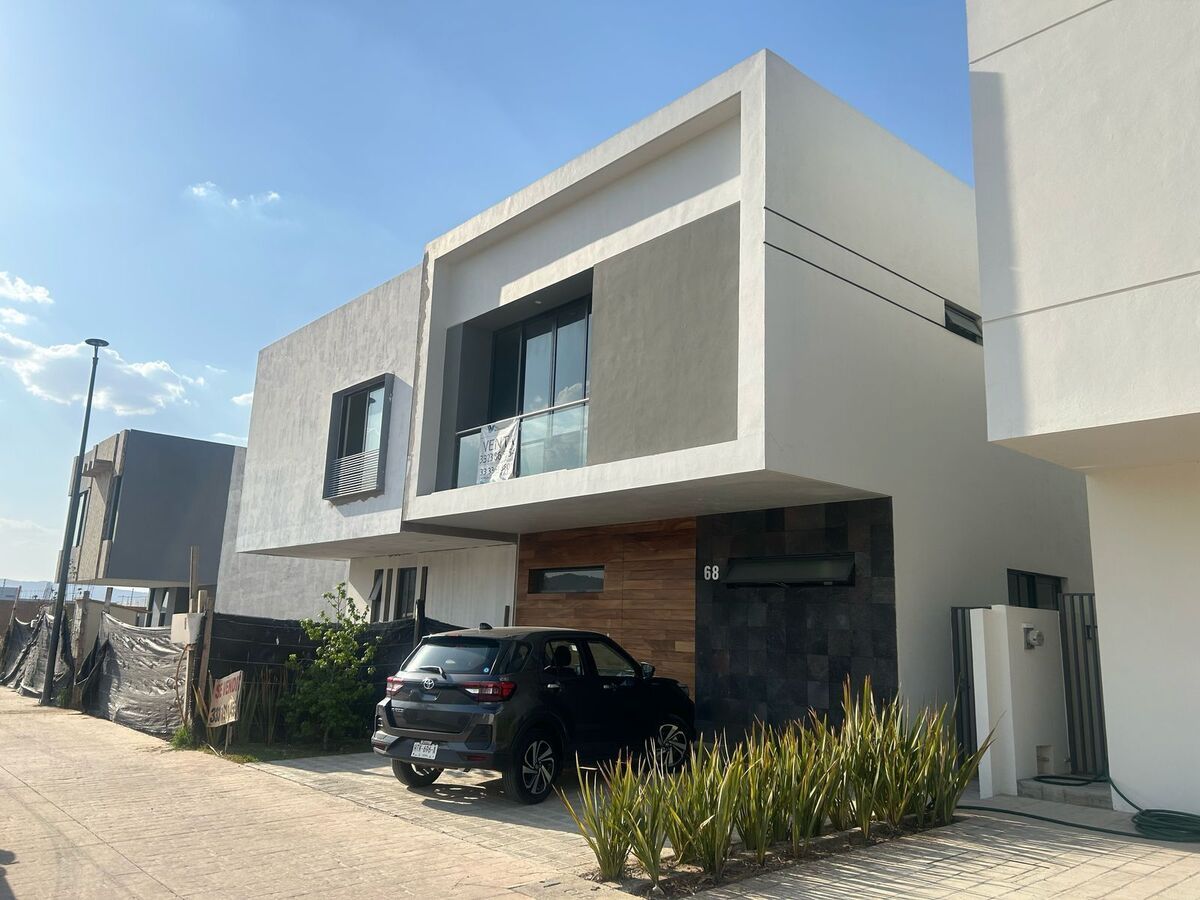 Casa En Venta En Bosques Vallarta