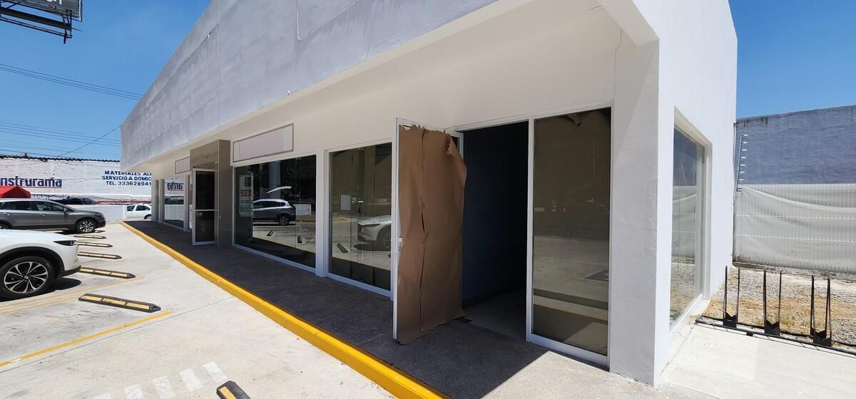 Local Comercial En Renta En Av. Patria Esq. Volcan Ajusco En El Colli