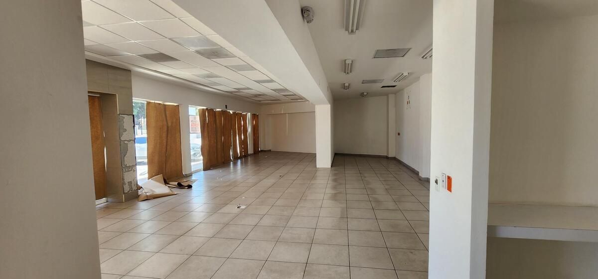 Local Comercial En Renta En Av. Patria Esq. Volcan Ajusco En El Colli