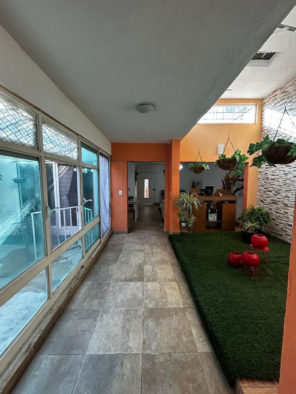 Casa En Venta En Colonia Independencia Cerca De Centro Medico
