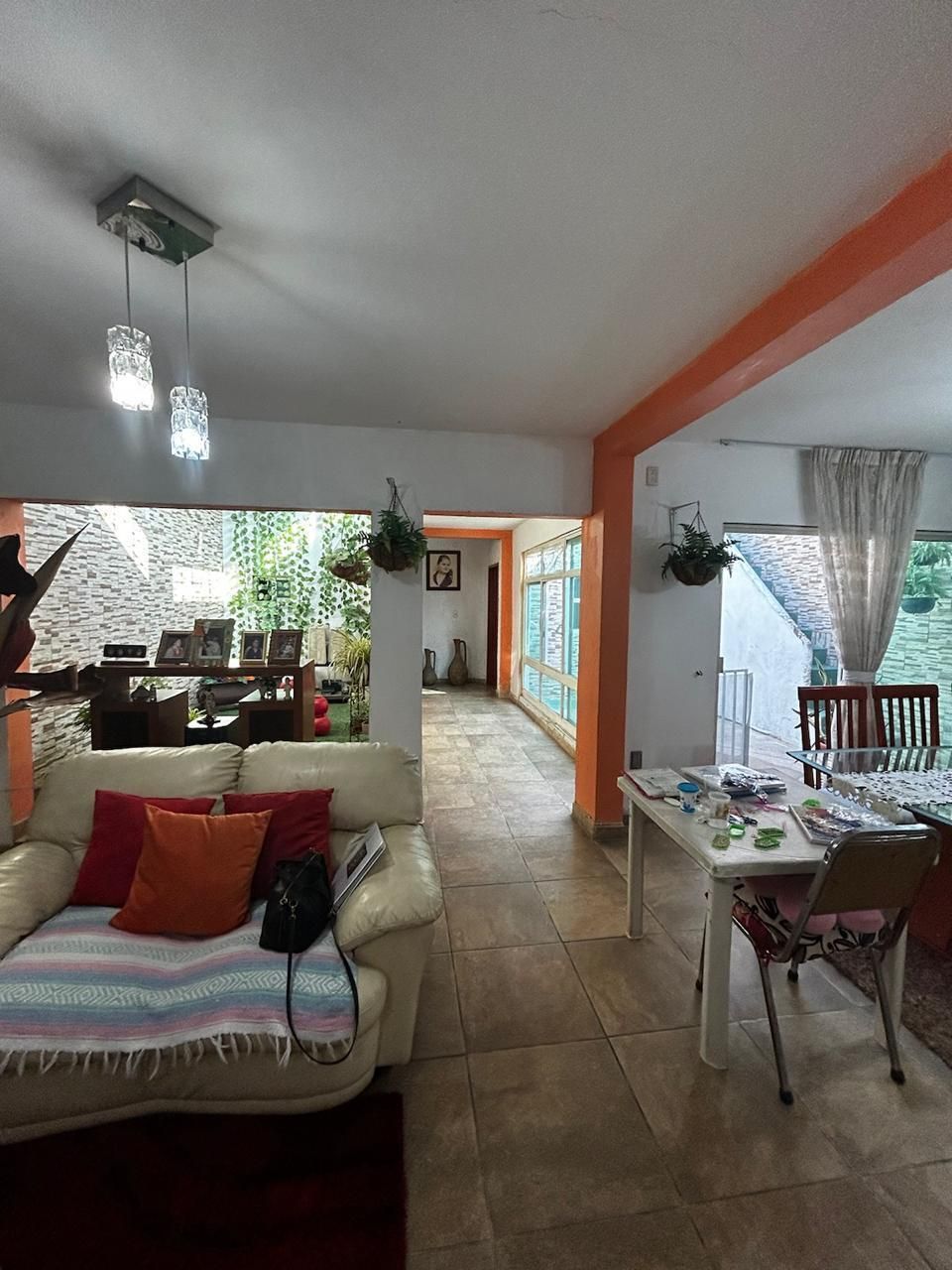 Casa En Venta En Colonia Independencia Cerca De Centro Medico