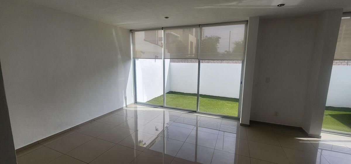 Casa En Venta En Solares Coto Los Eucaliptos