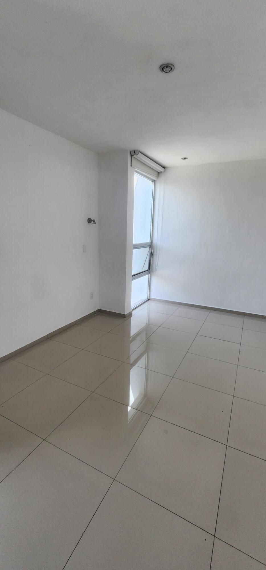 Casa En Venta En Solares Coto Los Eucaliptos