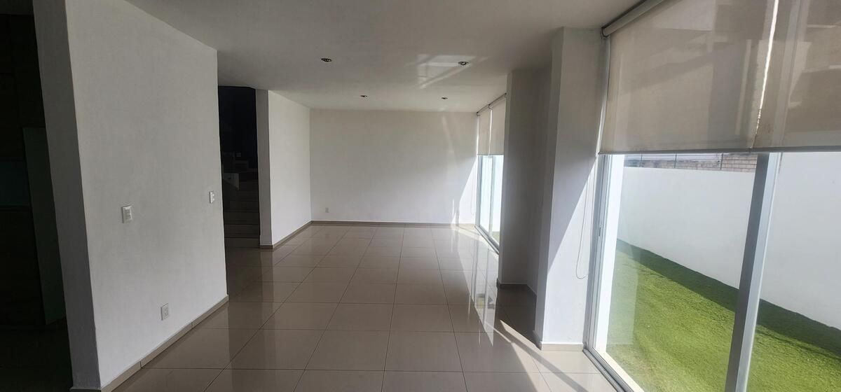 Casa En Venta En Solares Coto Los Eucaliptos