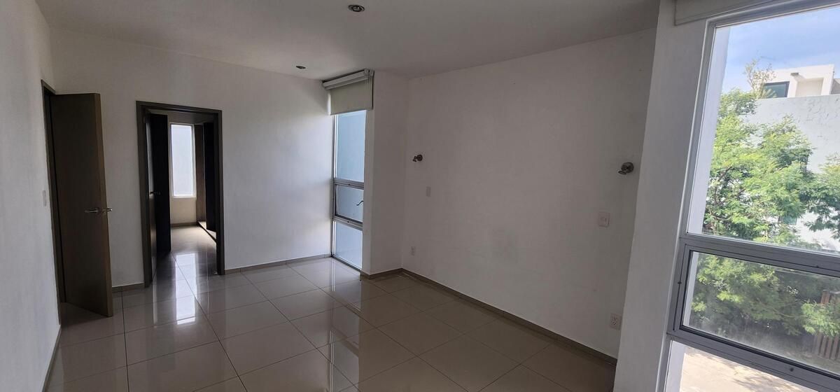 Casa En Venta En Solares Coto Los Eucaliptos