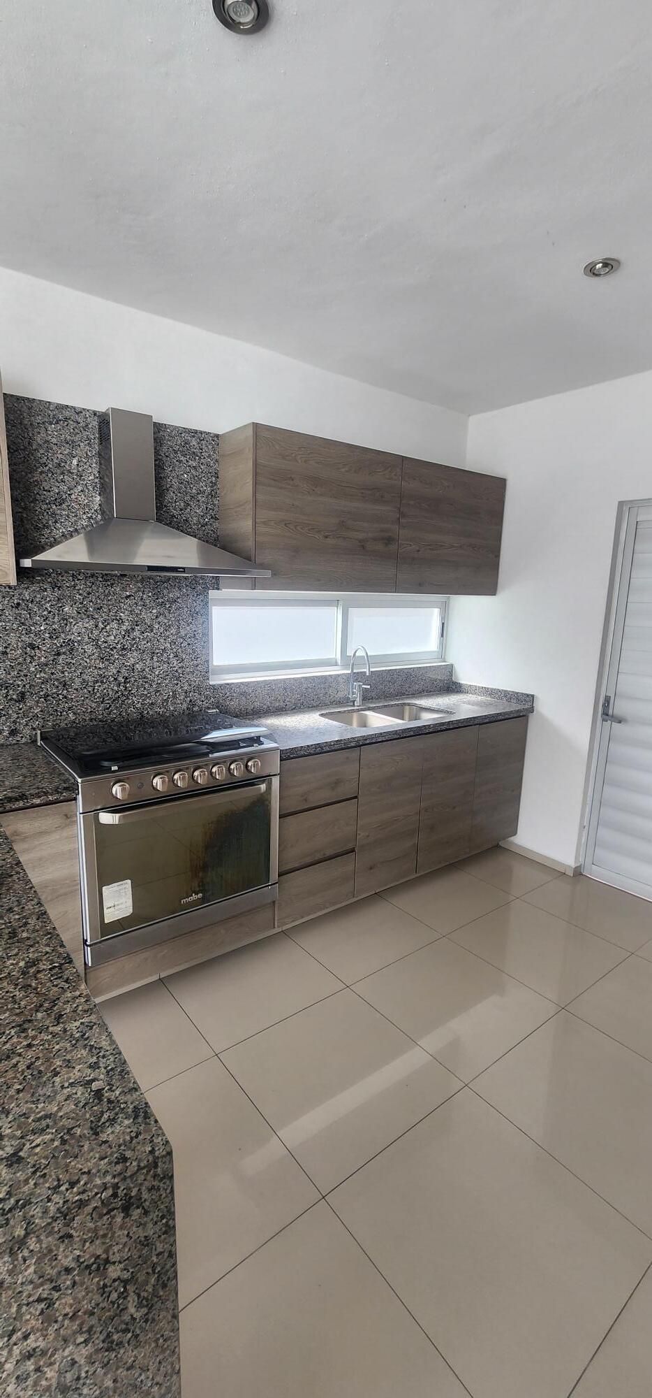 Casa En Venta En Solares Coto Los Eucaliptos