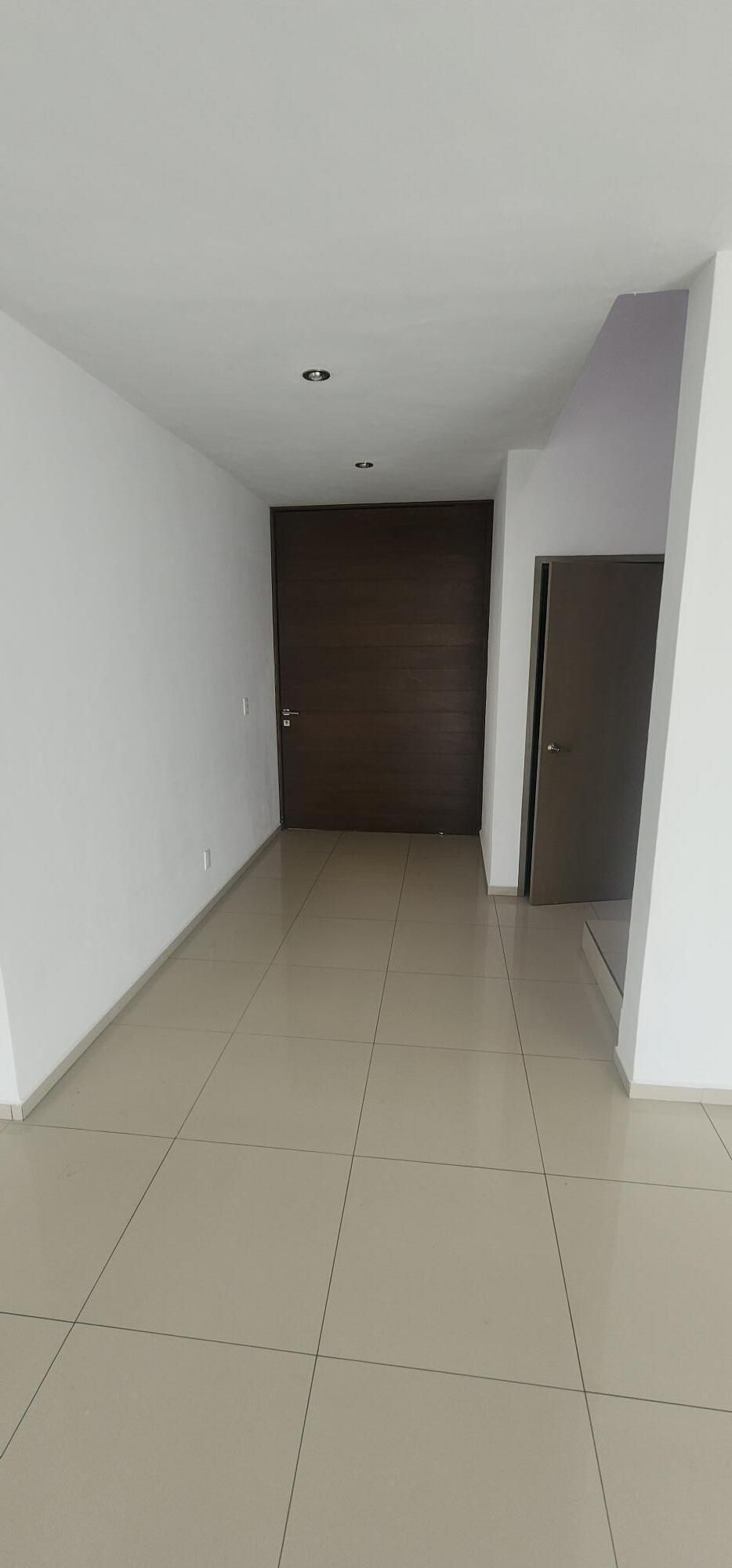 Casa En Venta En Solares Coto Los Eucaliptos