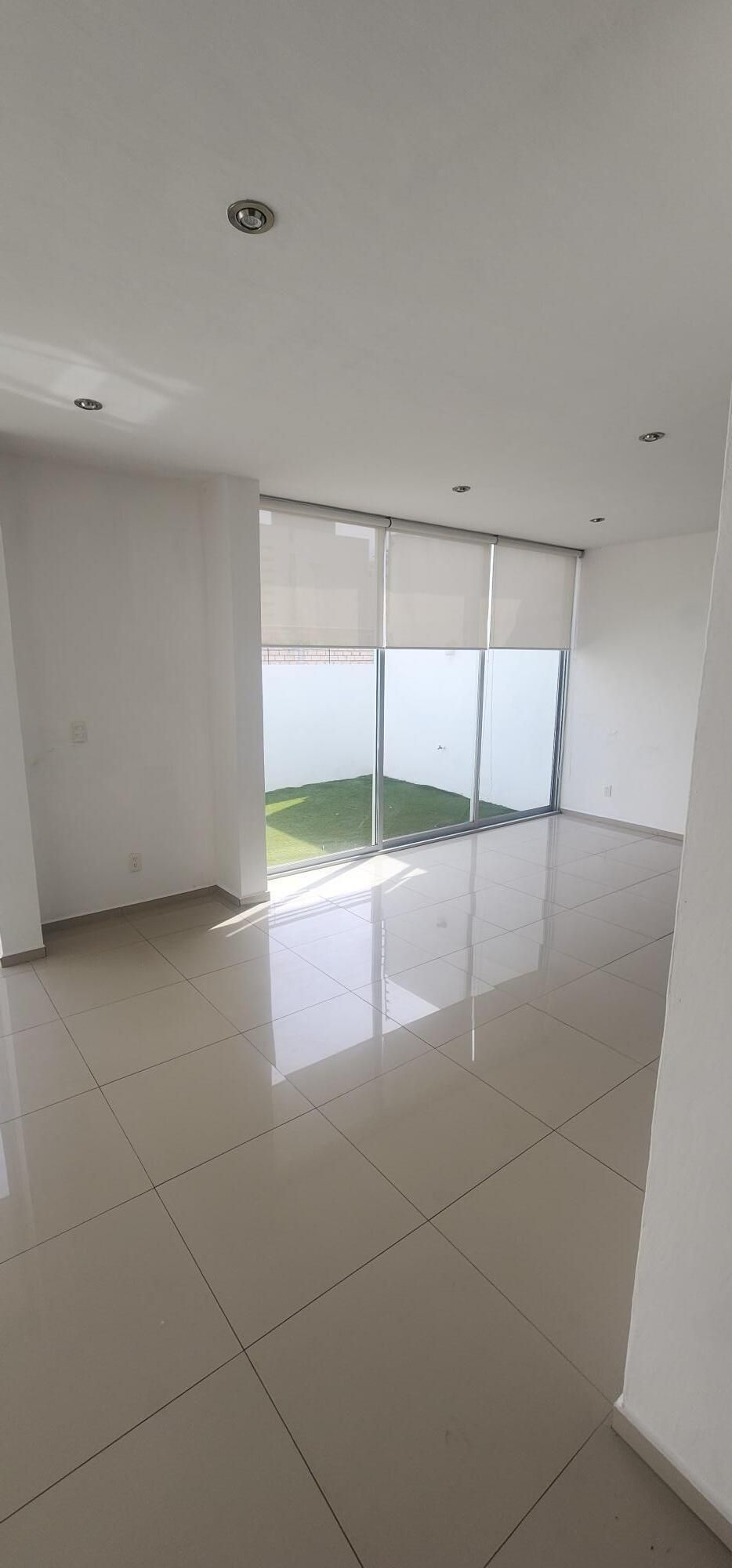Casa En Venta En Solares Coto Los Eucaliptos